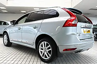 Used 2017 Volvo XC60 Se Lux Nav Electric Silver - Interior and Exterior details 19