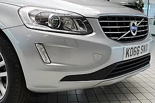 Used 2017 Volvo XC60 Se Lux Nav Electric Silver - Interior and Exterior details 9