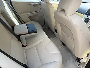 Used 2017 Volvo XC60 Se Lux Nav Flamenco Red - Interior and Exterior details 14