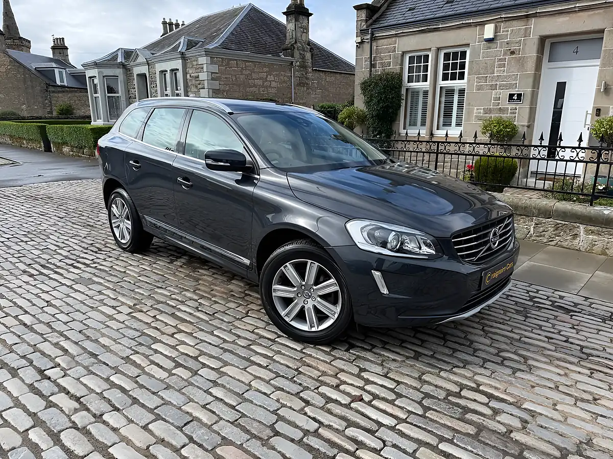 Used 2017 Volvo XC60 Se Lux Nav Savile Grey - Front View