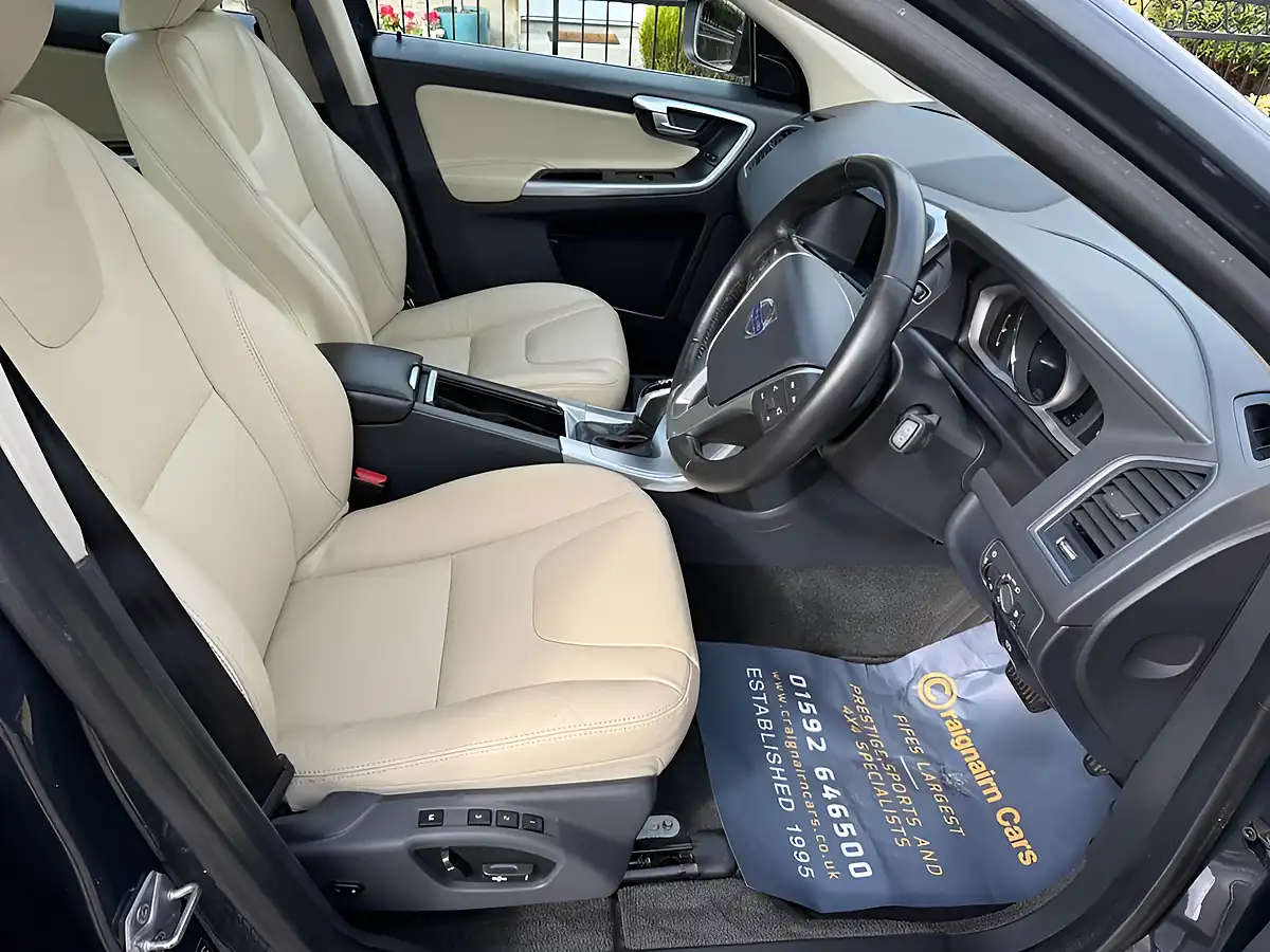 Used 2017 Volvo XC60 Se Lux Nav Savile Grey - Interior and Exterior details 2