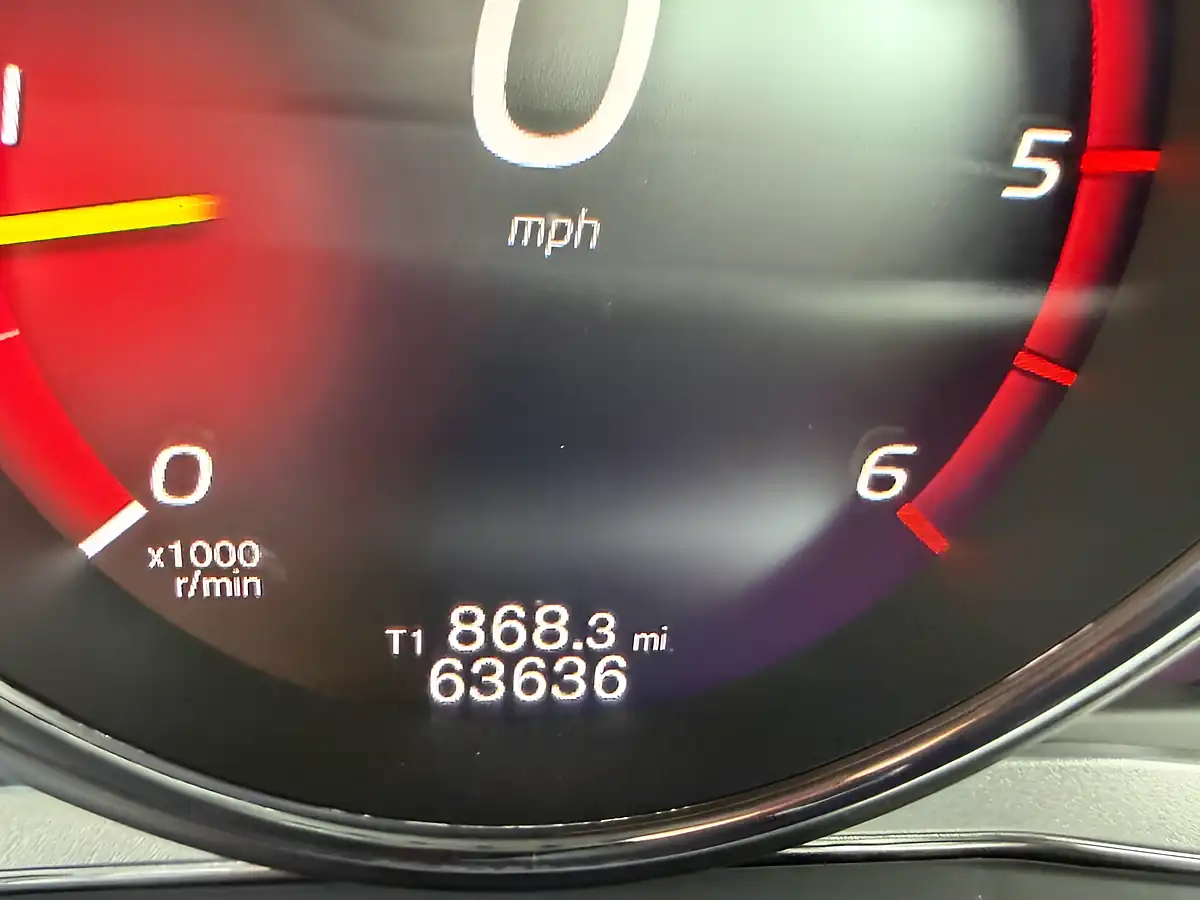 Used 2017 Volvo XC60 Se Lux Nav Savile Grey - Interior and Exterior details 5
