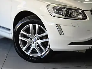 Used 2017 Volvo XC60 Se Lux Nav White - Interior and Exterior details 6