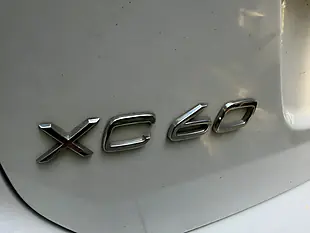 Used 2017 Volvo XC60 Se Lux Nav White - Interior and Exterior details 6