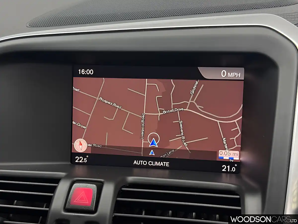 Used 2017 Volvo XC60 Se Nav Black - Interior and Exterior details 11