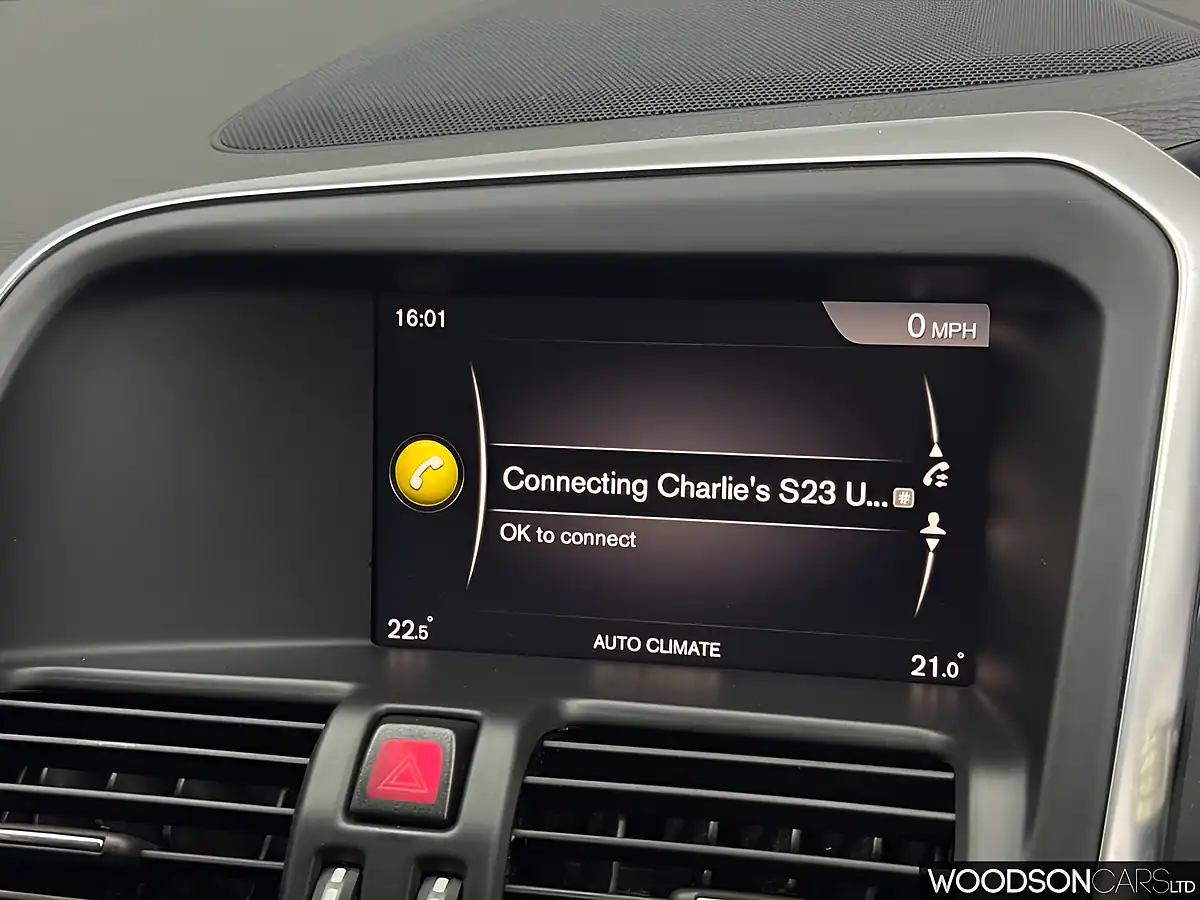 Used 2017 Volvo XC60 Se Nav Black - Interior and Exterior details 12