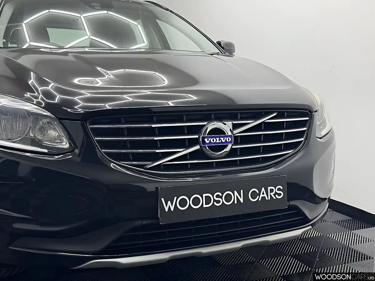 Used 2017 Volvo XC60 Se Nav Black - Interior and Exterior details 17