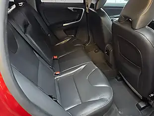 Used 2017 Volvo XC60 Se Nav Flamenco Red - Interior and Exterior details 15