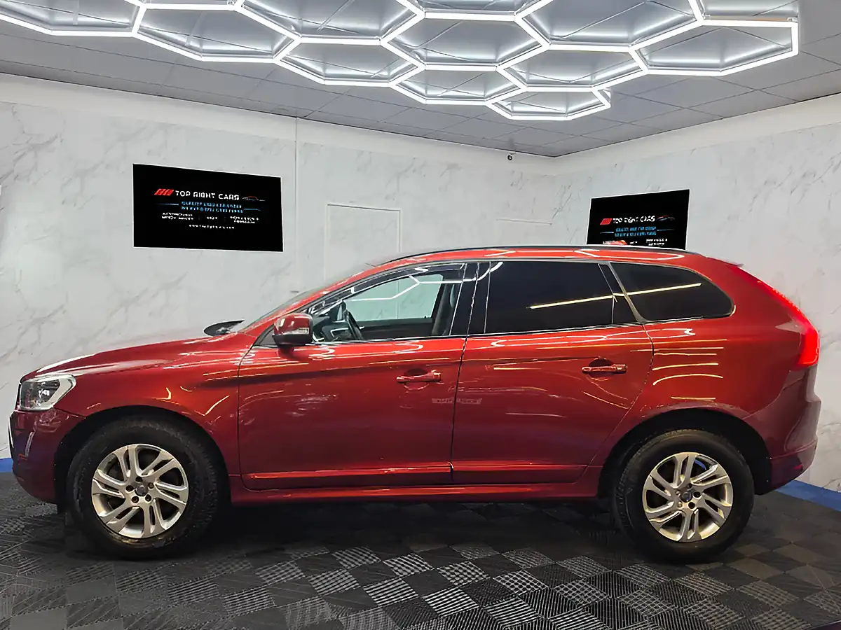 Used 2017 Volvo XC60 Se Nav Flamenco Red - Interior and Exterior details 7