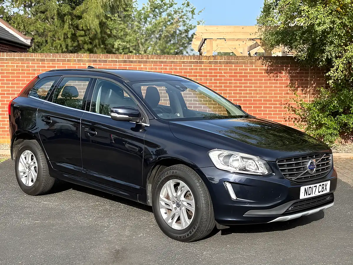 Used 2017 Volvo XC60 Se Nav Mediterranean Blue - Interior and Exterior details 5