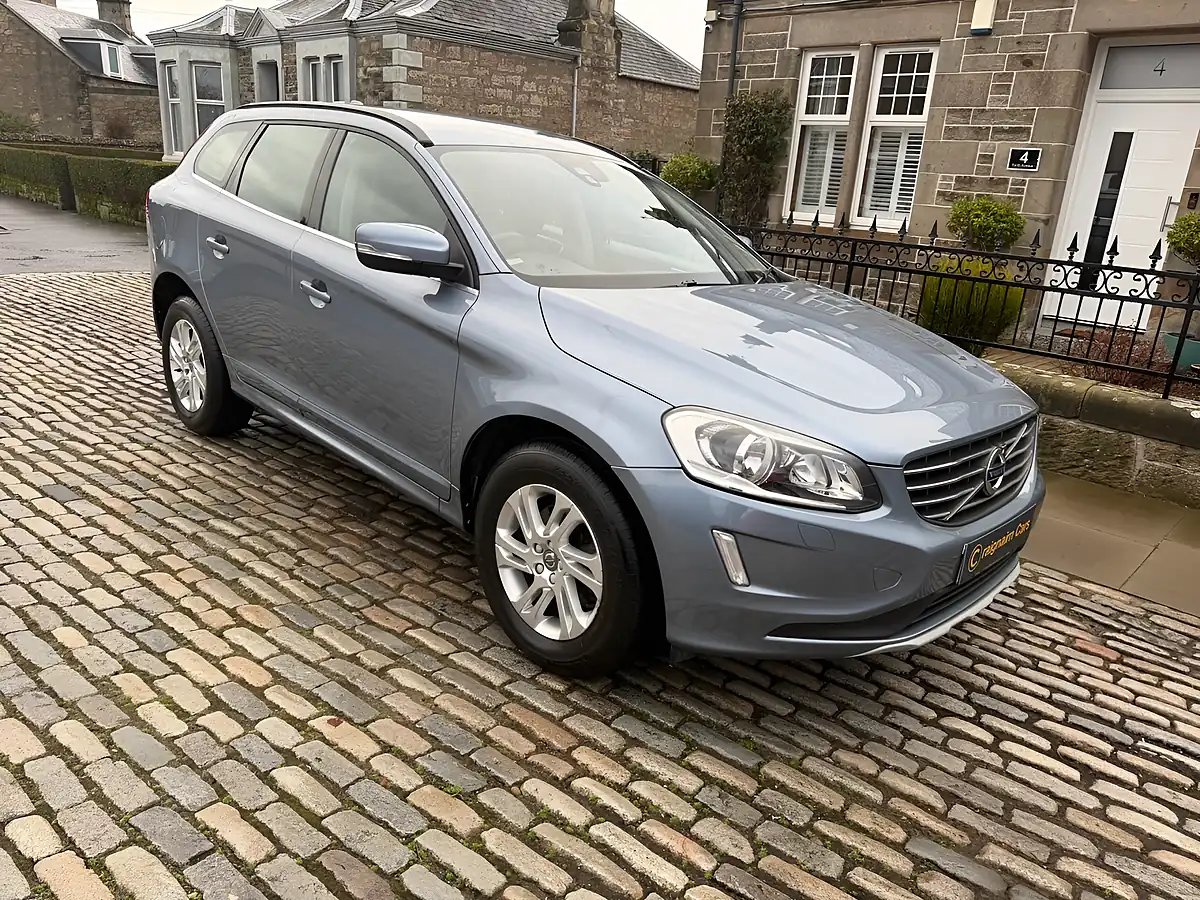 Used 2017 Volvo XC60 Se Nav Mussel Blue - Interior and Exterior details 11