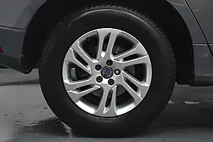 Used 2017 Volvo XC60 Se Nav Osmium Grey - Interior and Exterior details 15