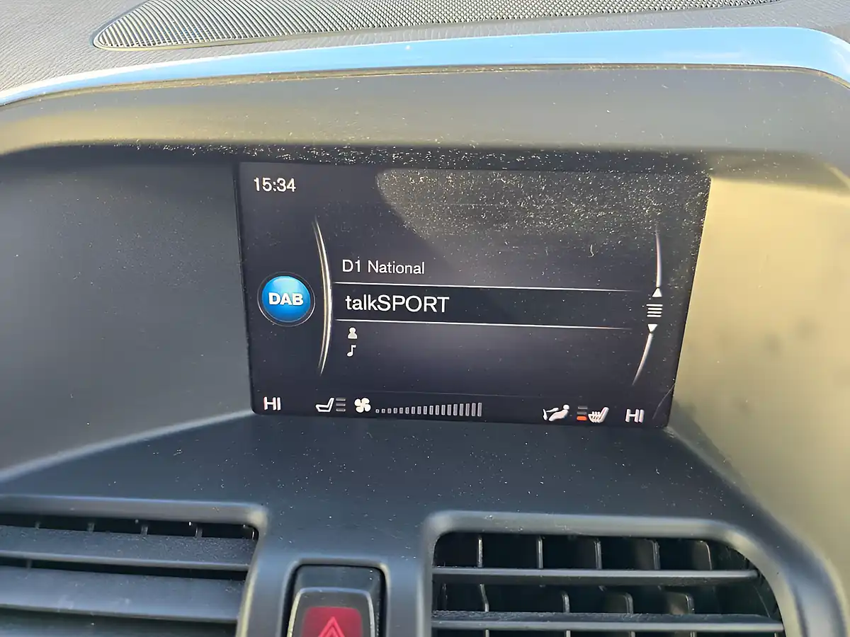 Used 2017 Volvo XC60 Se Nav Osmium Grey - Interior and Exterior details 13