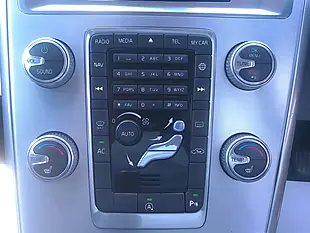 Used 2017 Volvo XC60 Se Nav White - Interior and Exterior details 14