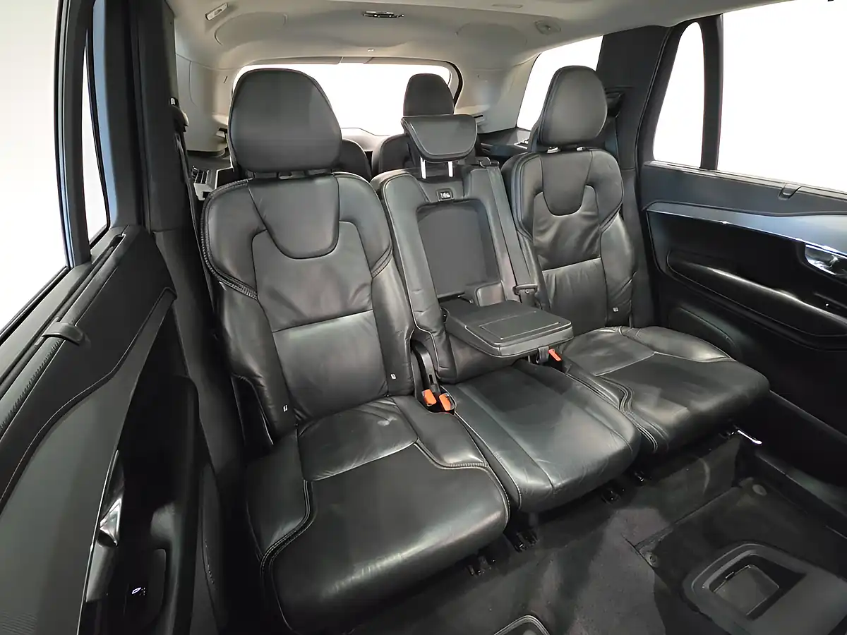 Used 2017 Volvo XC90 Inscription Osmium Grey - Interior and Exterior details 6