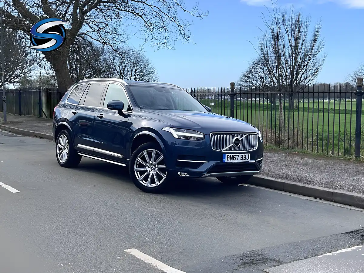 Used 2017 Volvo XC90 Inscription Pro Denim Blue - Interior and Exterior details 4