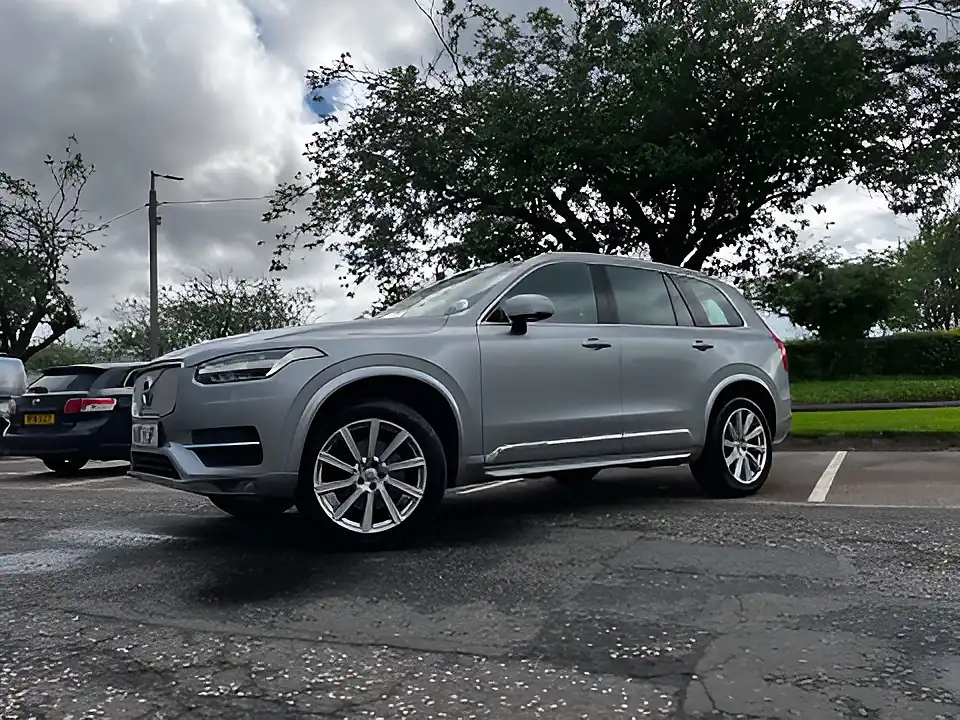 Used 2017 Volvo XC90 Inscription Pro Electric Silver - Interior and Exterior details 14