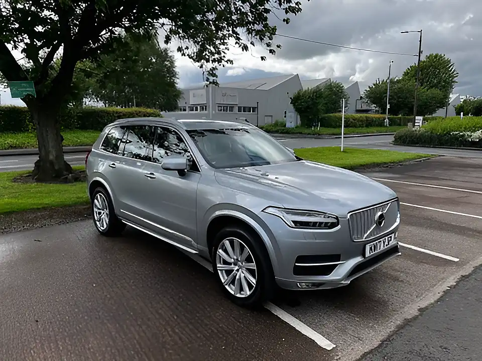 Used 2017 Volvo XC90 Inscription Pro Electric Silver - Interior and Exterior details 17