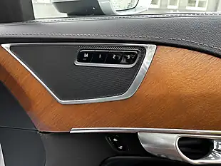 Used 2017 Volvo XC90 Inscription Pro Electric Silver - Interior and Exterior details 18