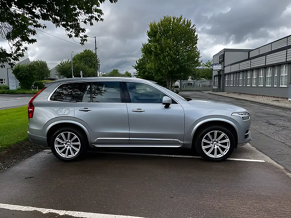 Used 2017 Volvo XC90 Inscription Pro Electric Silver - Interior and Exterior details 6