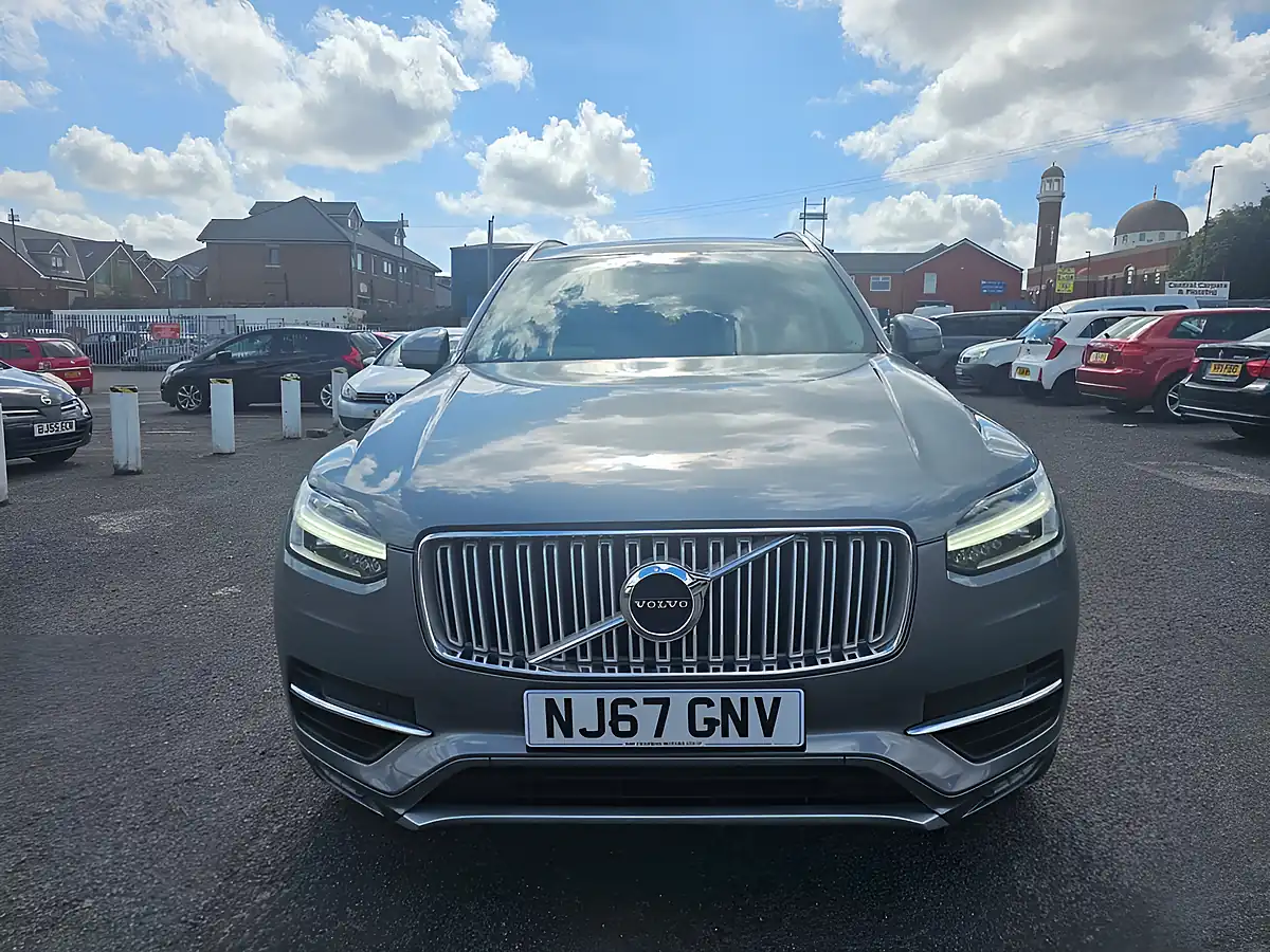 Used 2017 Volvo XC90 Inscription Pro Grey - Interior and Exterior details 3
