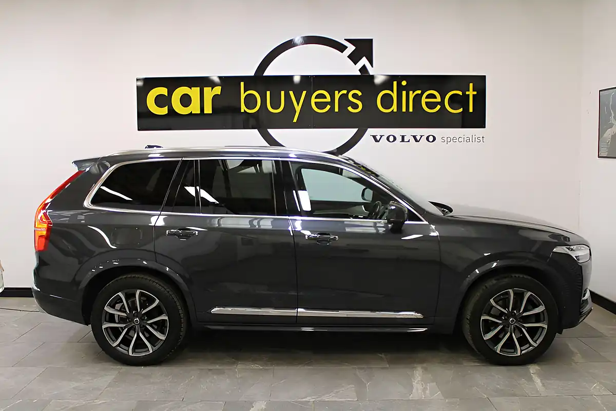 Used 2017 Volvo XC90 Inscription Savile Grey - Interior and Exterior details 8