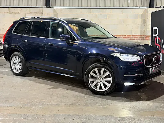 2017 Volvo XC90 Momentum D5