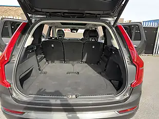 Used 2017 Volvo XC90 Momentum Pro Grey - Interior and Exterior details 12