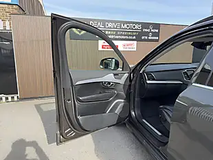 Used 2017 Volvo XC90 Momentum Pro Grey - Interior and Exterior details 14