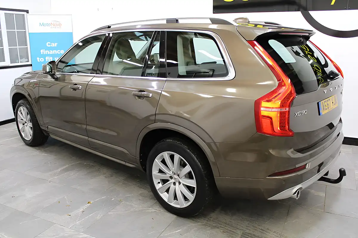 Used 2017 Volvo XC90 Momentum Pro Twilight Bronze - Interior and Exterior details 12