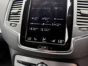 Used 2017 Volvo XC90 Momentum Silver - Interior and Exterior details 16