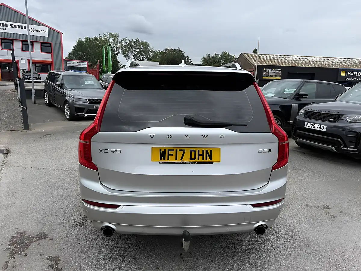 Used 2017 Volvo XC90 Momentum Silver - Interior and Exterior details 6
