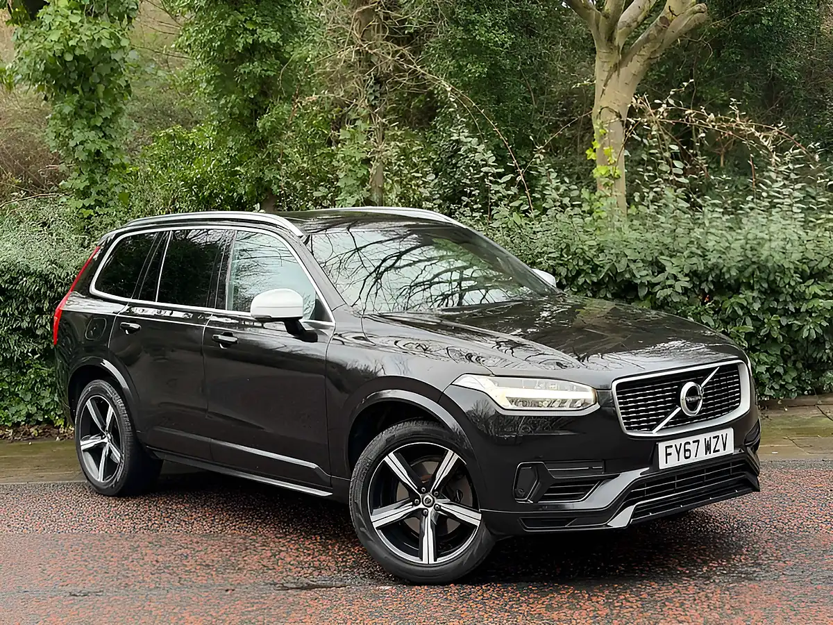 Used 2017 Volvo XC90 R-Design Black - Interior and Exterior details 5