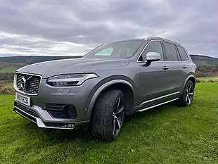 Used 2017 Volvo XC90 R-Design Grey - Interior and Exterior details 3