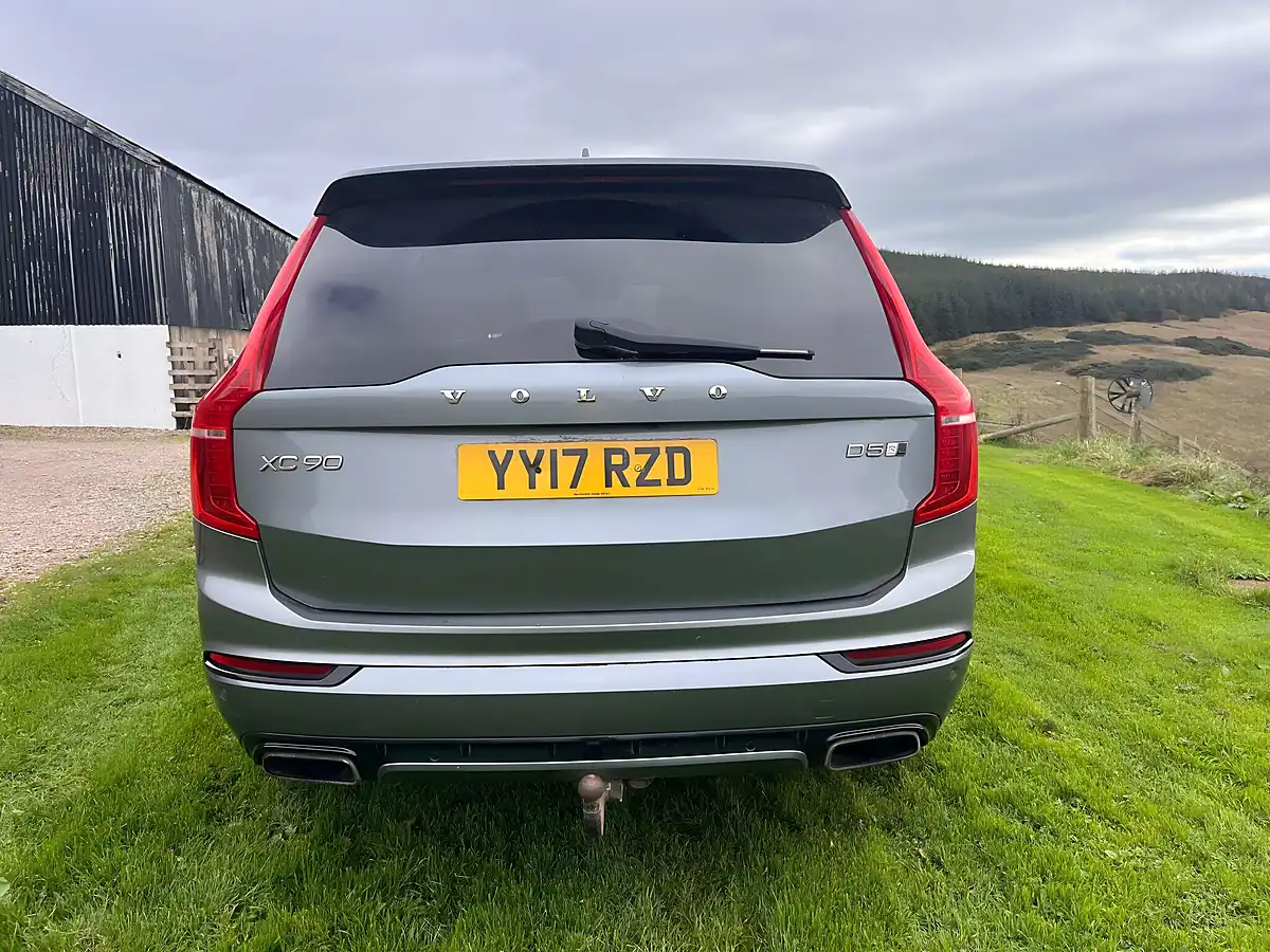 Used 2017 Volvo XC90 R-Design Grey - Interior and Exterior details 6