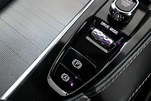 Used 2017 Volvo XC90 R-Design Pro White - Interior and Exterior details 18