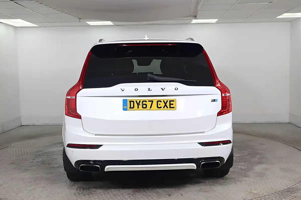 Used 2017 Volvo XC90 R-Design Pro White - Interior and Exterior details 5