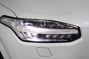 Used 2017 Volvo XC90 R-Design Pro White - Interior and Exterior details 9
