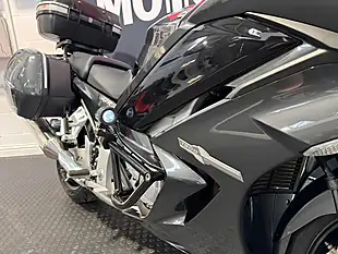 Used 2017 Yamaha FJR1300 - Interior and Exterior details 10