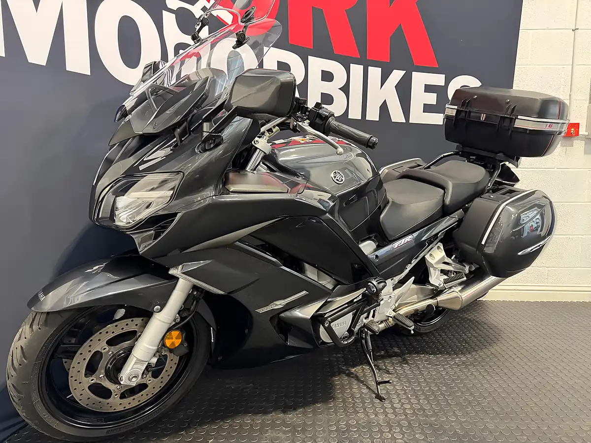 Used 2017 Yamaha FJR1300 - Interior and Exterior details 15