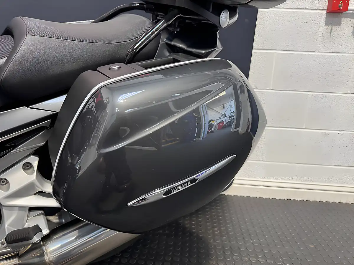 Used 2017 Yamaha FJR1300 - Interior and Exterior details 18