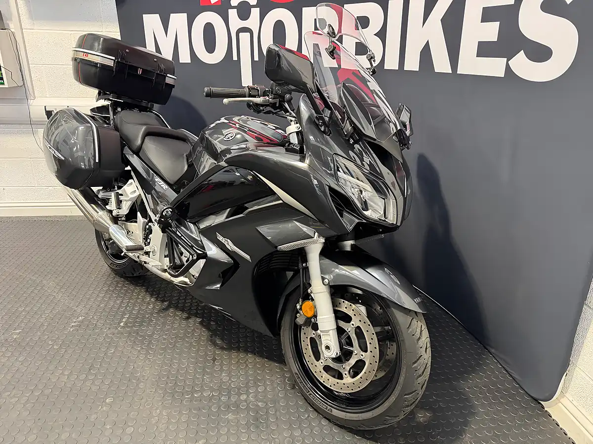 Used 2017 Yamaha FJR1300 - Interior and Exterior details 6