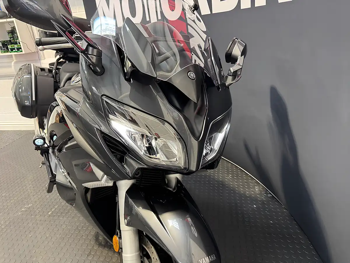 Used 2017 Yamaha FJR1300 - Interior and Exterior details 7