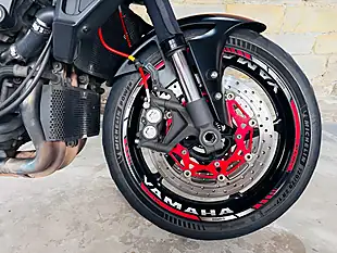 Used 2017 Yamaha MT-10 Abs Black - Interior and Exterior details 5