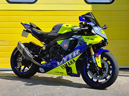 2017 Yamaha R1 GYTR Rossi Replica