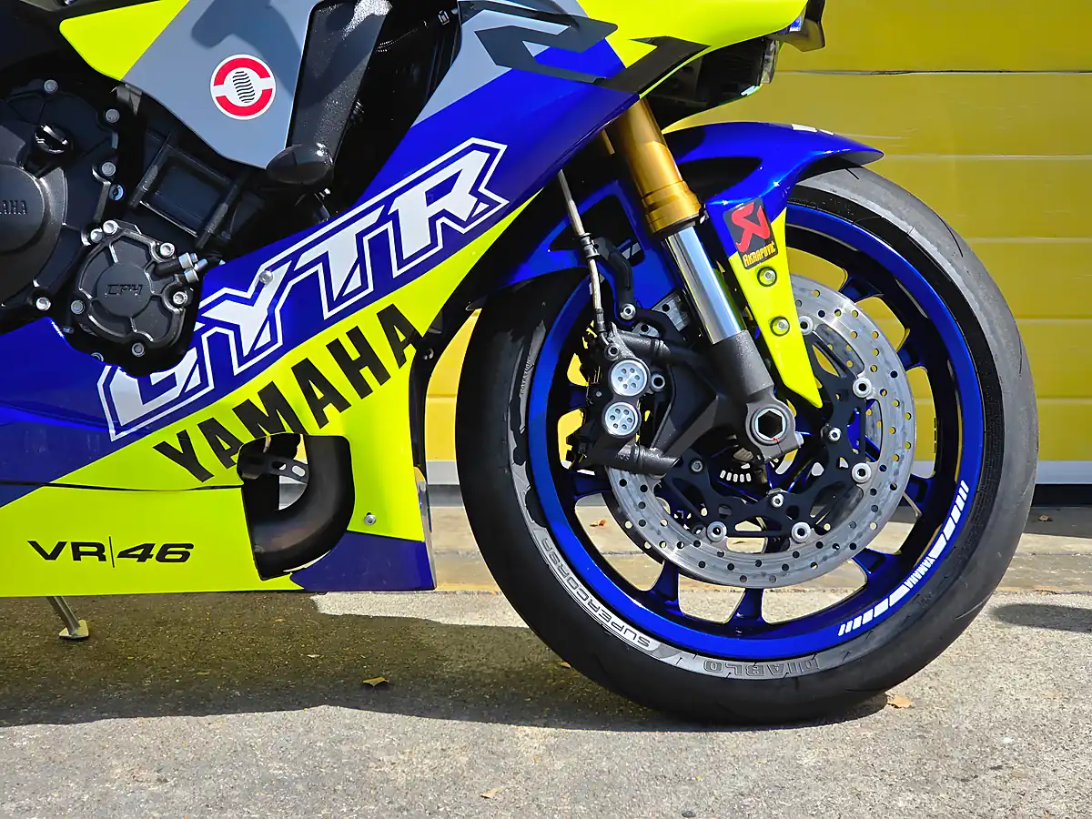 Used 2017 Yamaha R1 Gytr Rossi Replica Blue - Interior and Exterior details 10