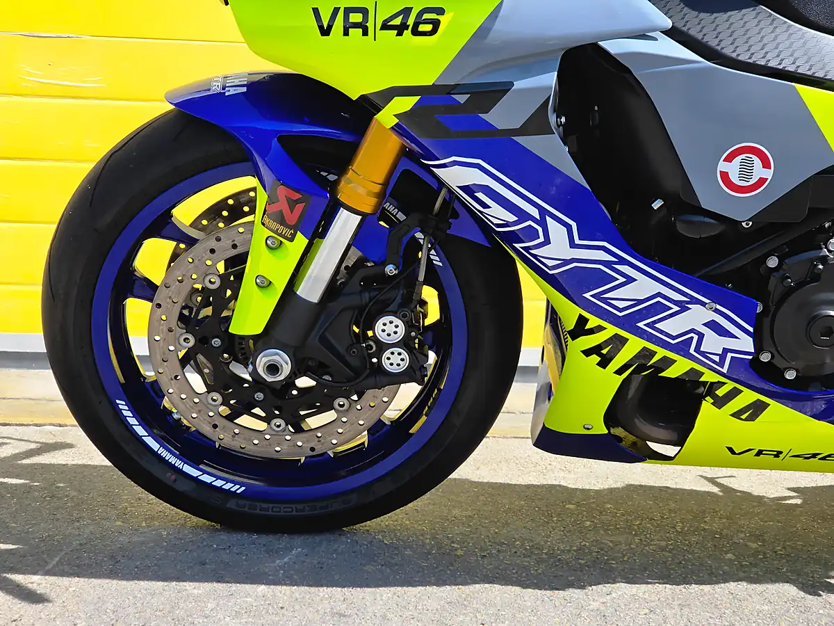 Used 2017 Yamaha R1 Gytr Rossi Replica Blue - Interior and Exterior details 15
