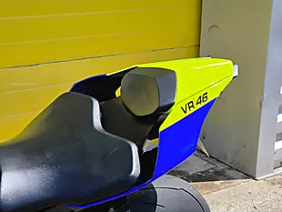 Used 2017 Yamaha R1 Gytr Rossi Replica Blue - Interior and Exterior details 17
