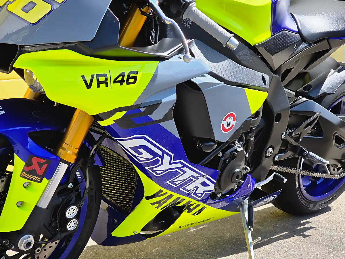 Used 2017 Yamaha R1 Gytr Rossi Replica Blue - Interior and Exterior details 19