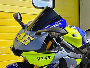 Used 2017 Yamaha R1 Gytr Rossi Replica Blue - Interior and Exterior details 20